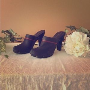 Tommy Hilfiger clog heels